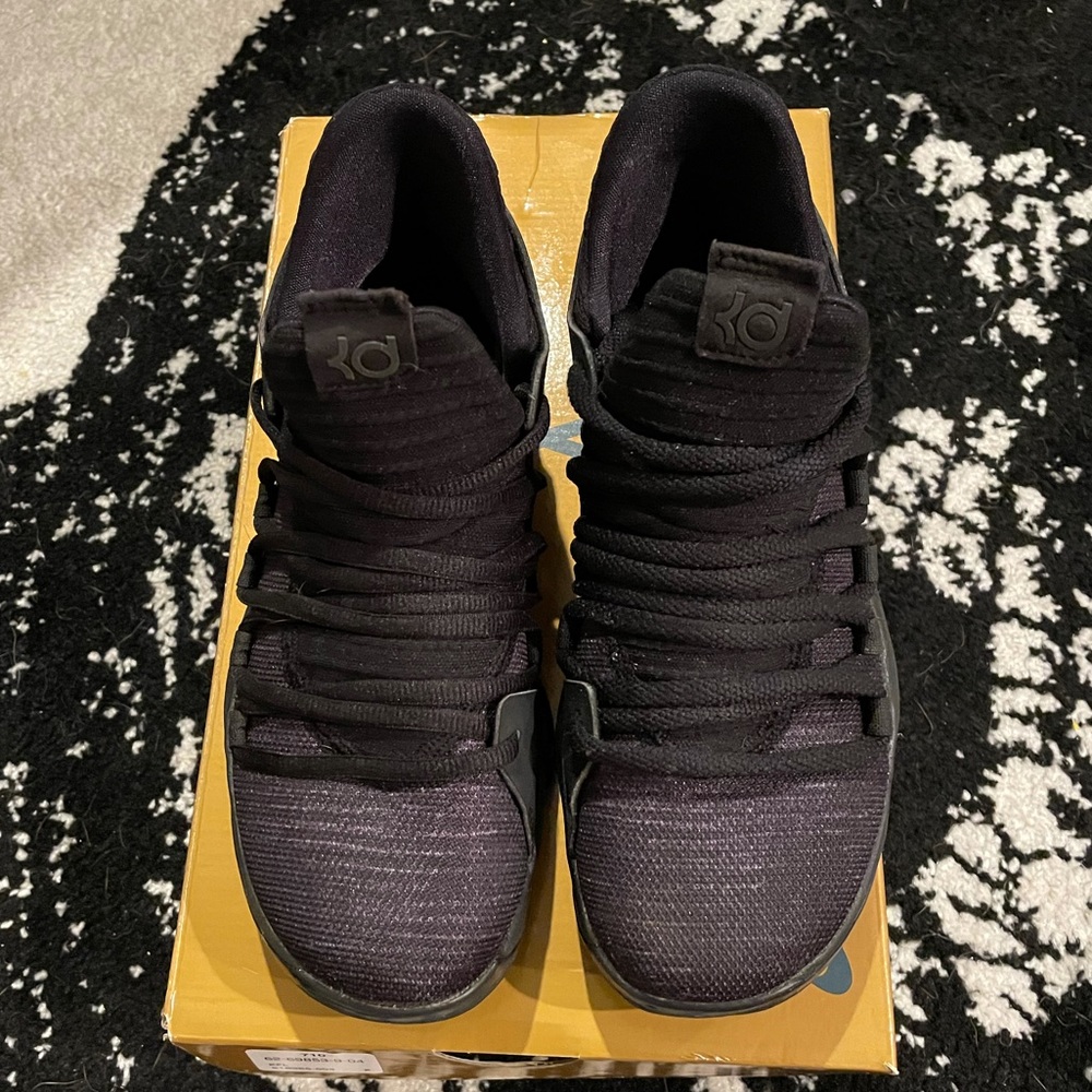 Nike Zoom KD 10 Sneakers